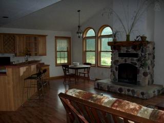 Cottage Rental Surrounded by Magical Countryside in Lafayette County, Wisconsin - 3