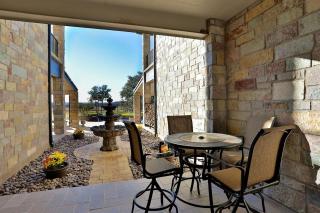 Luxurious Villa Rental for a Group Getaway near Abilene, Texas - 2