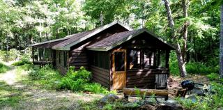 Spacious New England Family Cabin Rental in Pittsfield, New Hampshire - 0