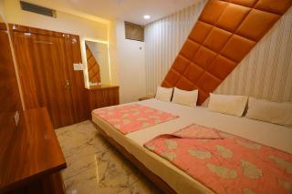 Hotel jugnu - 4