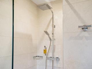 3 bed property in Gower South Wales 91727 - 1