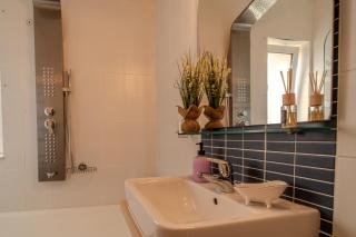 Helena's Dream Home - 4