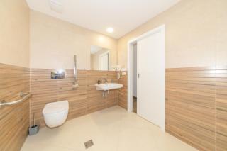 Hotel Grand - 6