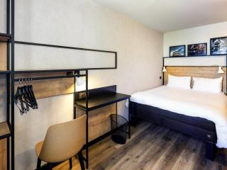 Ibis Pau Centre - 1
