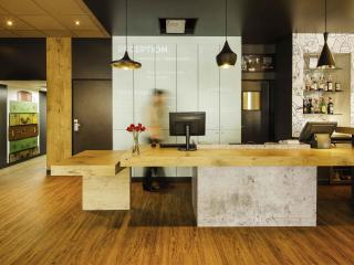 ibis Versailles Château - 3