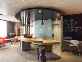 ibis La Rochelle Centre Historique - 0