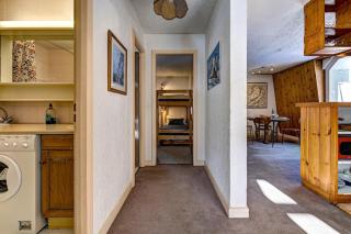 Hyper central apartment with rooftop - 9