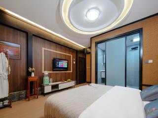 Wuyun Courtyard View Inn - 0