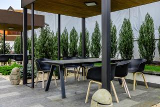 Aivengo Hotel - 1