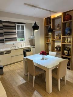Aura Apartaments - 4