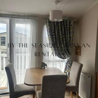 Cosy Getaway In Towyn North Wales - 2