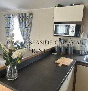 Cosy Getaway In Towyn North Wales - 1