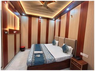 Luxury Stay At Ayodhya Hotel Rama-Yana Grand With Free Parking - Wi-fi & Excellent Hospitality - 1