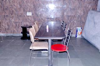 Hotel OM-Near Karol Bagh Metro Station - 4