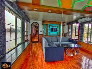 Karimeen Boathouse - 1