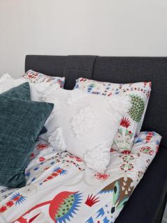 AK Apartments - Top floor studio, city center - 8