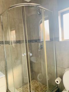 Tubungu- House of Lux& Lush - 2