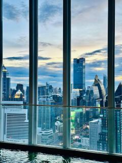 Hyde Sukhumvit 11 - 2