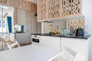 Piotrkowska Prestige Studio by BookingHost - 4