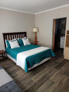 Bluehaven self-catering guesthouse - 5