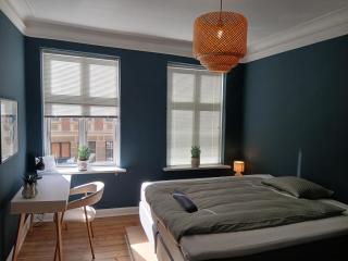 Green Brook - Blue Suite - 8