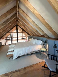The Barn at Stonewalls - Farm stay in 25 acres - 5