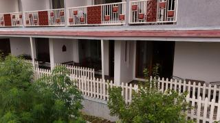 Kafal Pako Resort - Luxury Mountain View Stay in Mukteshwar - 7