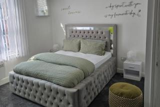 1 Bed - Sleeps 4 - City Centre - Wolverhampton - 7