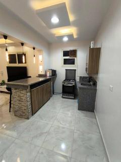 Royal Cozy 1 Bedroom - 6