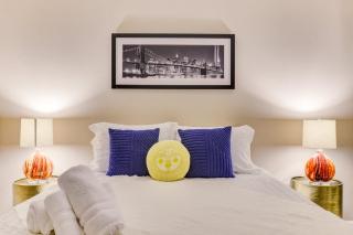 Serene and Spacipus 5BR Home In A Hill Near San Francisco - 7