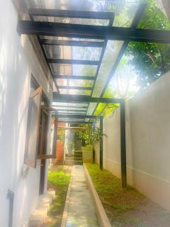 Mervins & Indus Residence - 7