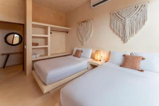 Ahal Luxe 3BR Penthouse Haven with Private Rooftop Pool & Plunge Pool - 2