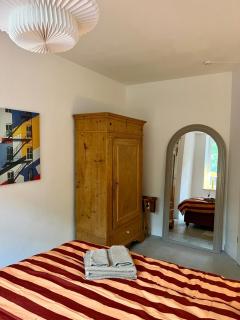 THE GREEN CHAIR Osterstraße - 65qm industrial apartment with balcony for 4-6 - 5