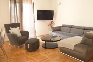 Apartment and room Hoselito u centru Makarske - 9