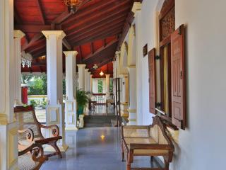 Centauria Hill Resort - 3