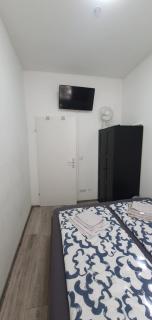 Affordable 5-BR Shared Apartment / Enkplatz U3 Getaway - 8