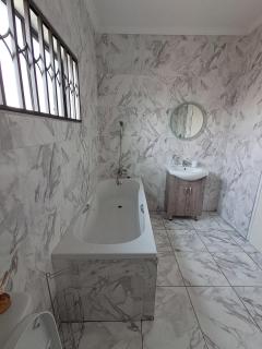 Woodlands Luxury - 9