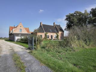 Diksmuide Mansion with Games - 1