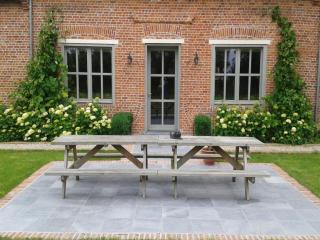 Diksmuide Mansion with Games - 6