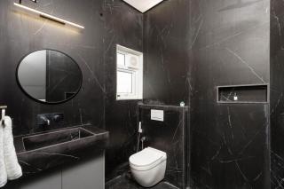 Crystal Blue Villa by StayJadePrivatePoolVegFood - 1