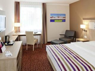 Mercure Hotel Hamburg am Volkspark - Hamburg - 3