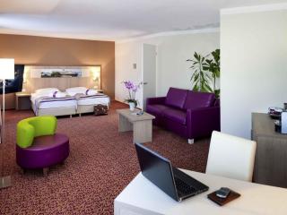 Mercure Hotel Hamburg am Volkspark - Hamburg - 1