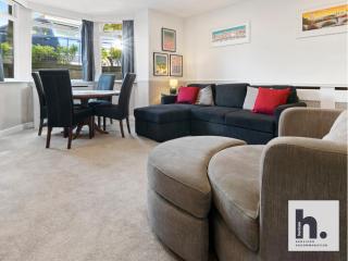 Dog Friendly - Relocating - Central Location - 8