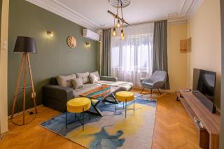 1 Minute Walk to Main Street Vitoshka, NDK, Free Parking, 2 BDR - 5