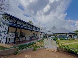Powysland Bungalow - 9