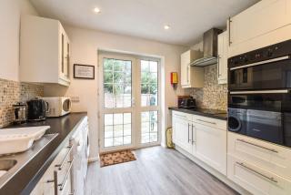 9 Ella Close, West Wittering - 5