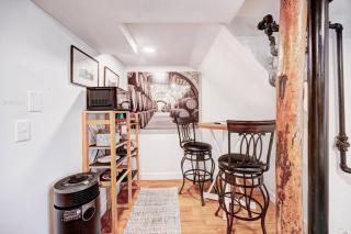 Eagle's Landing - Logan Airport - 7