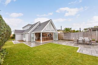 East Winds, West Wittering - 9