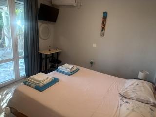 Sarakiniko villa with private pool - 9