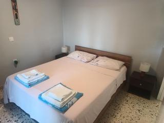 Sarakiniko villa with private pool - 1